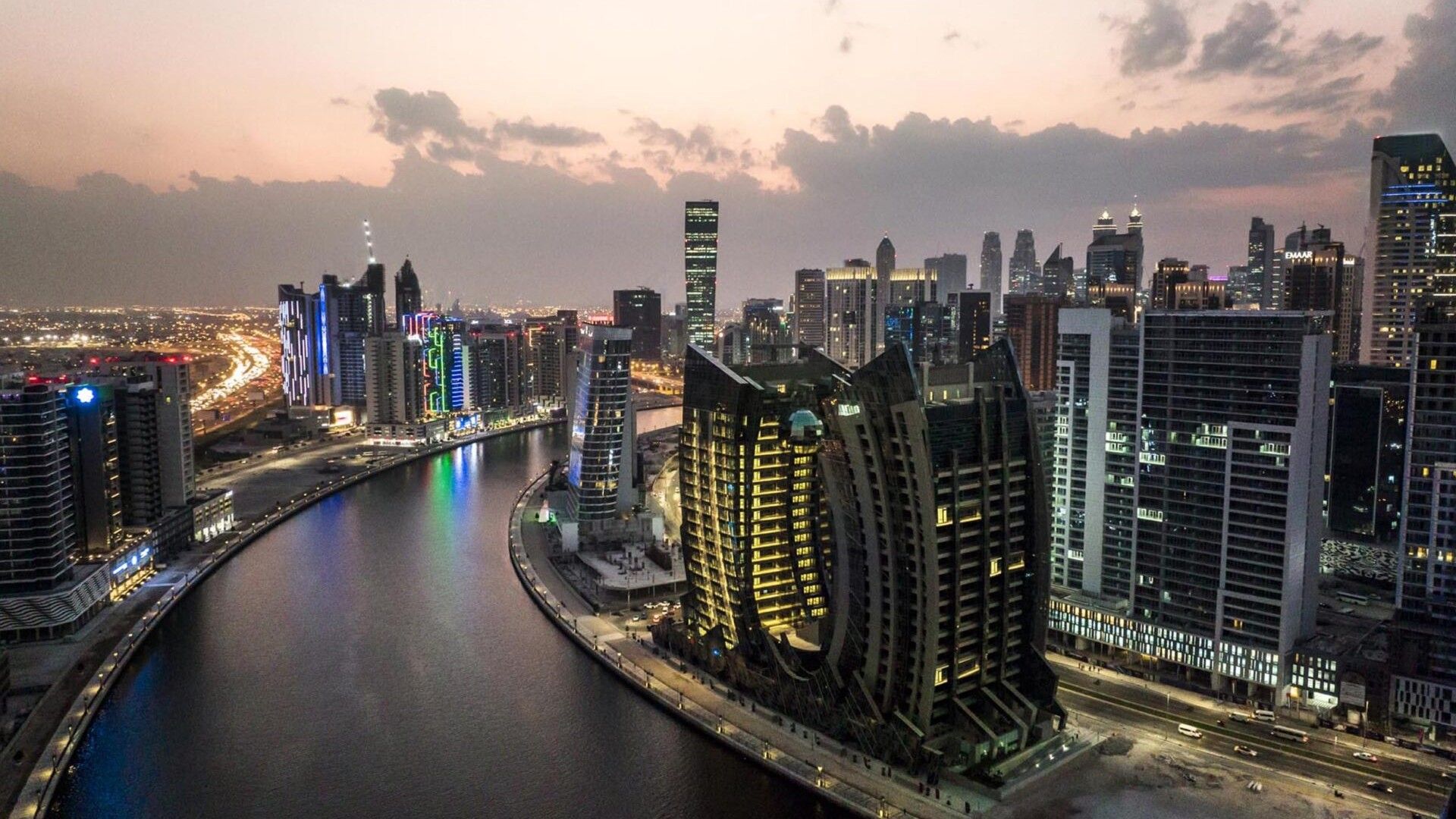 Why Off-Plan Property Investment is Dubai’s #1 Wealth-Building Strategy?