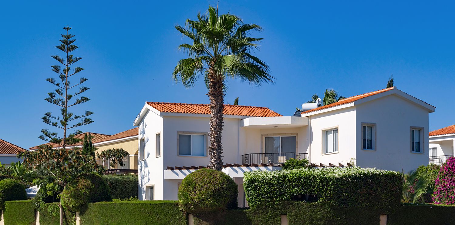 Buying a Luxury Villa.jpg