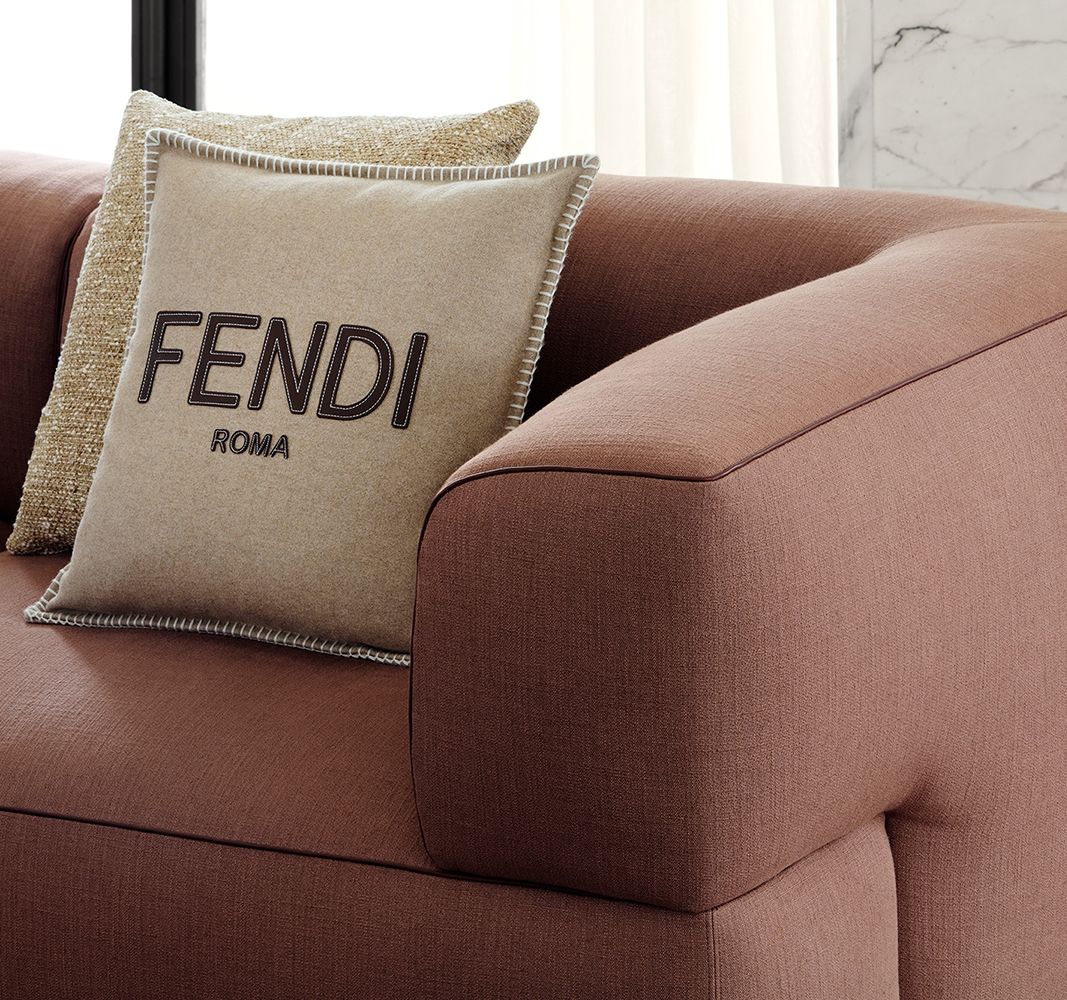 FENDI_Casa_Sohoft_Toan_Nguyen_seating_system_ambient_6-crop-16-04-2025-10-49-12.jpg