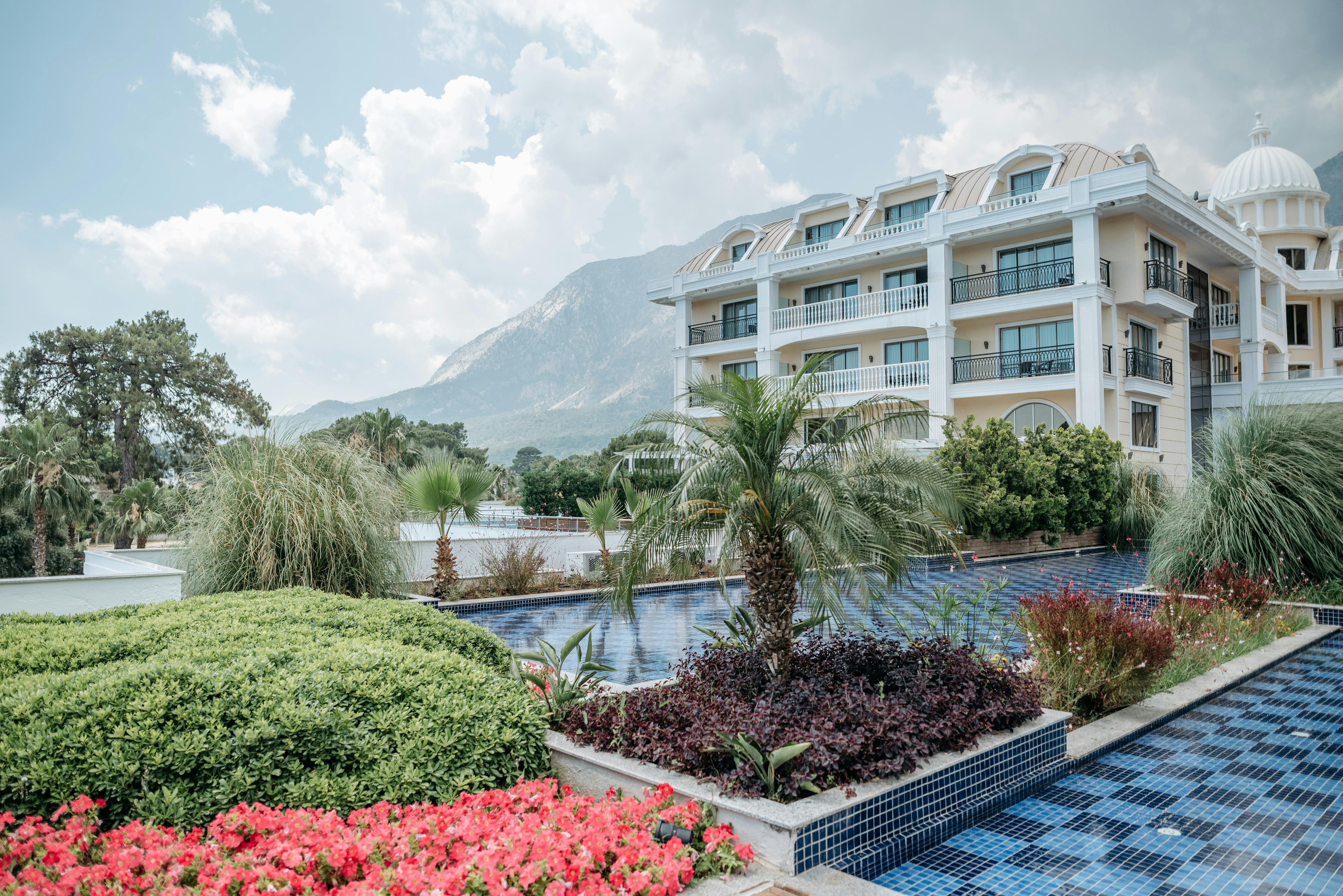luxury villas in oman