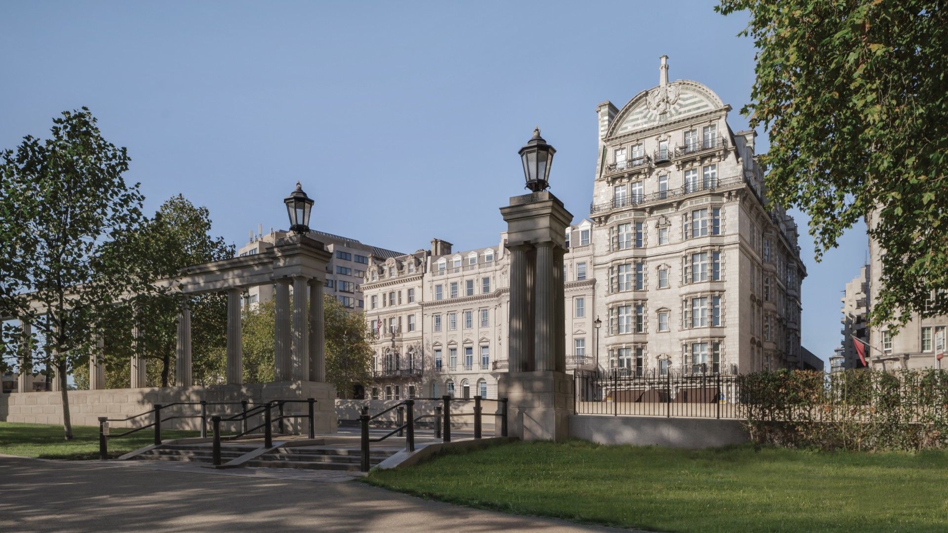 thumbnail_149OPL_From Green Park 3.jpg